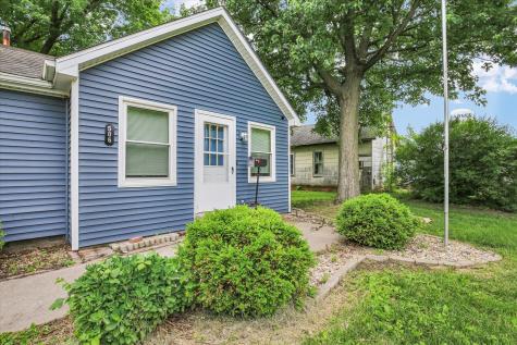 506 East Richardson Farmer City IL 61842