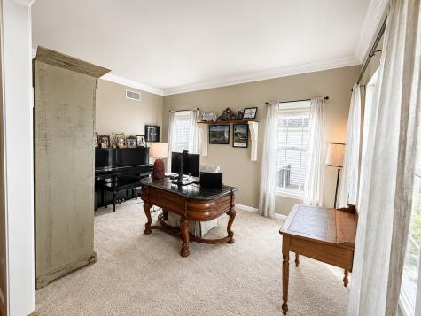 635 Independence Avenue Elburn IL 60119