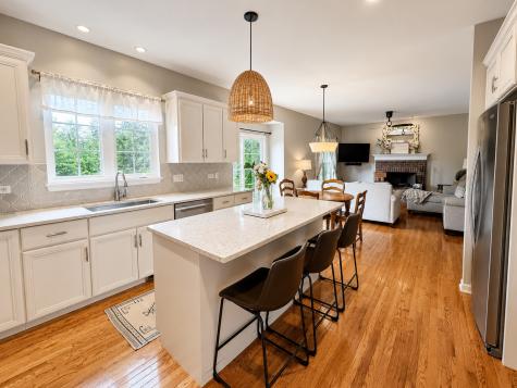 635 Independence Avenue Elburn IL 60119