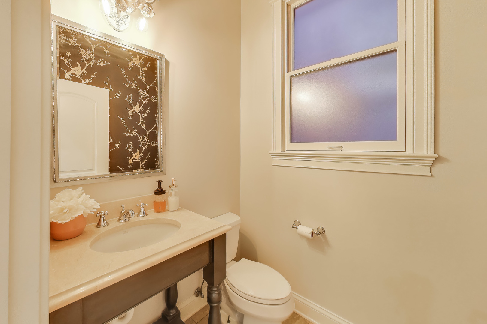 2118 West Melrose Street Chicago IL 60618