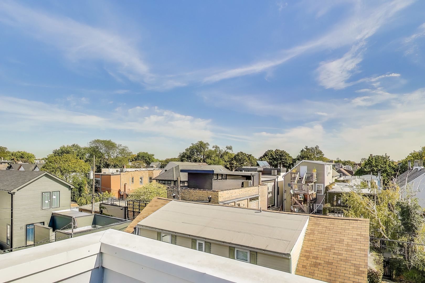 2118 West Melrose Street Chicago IL 60618