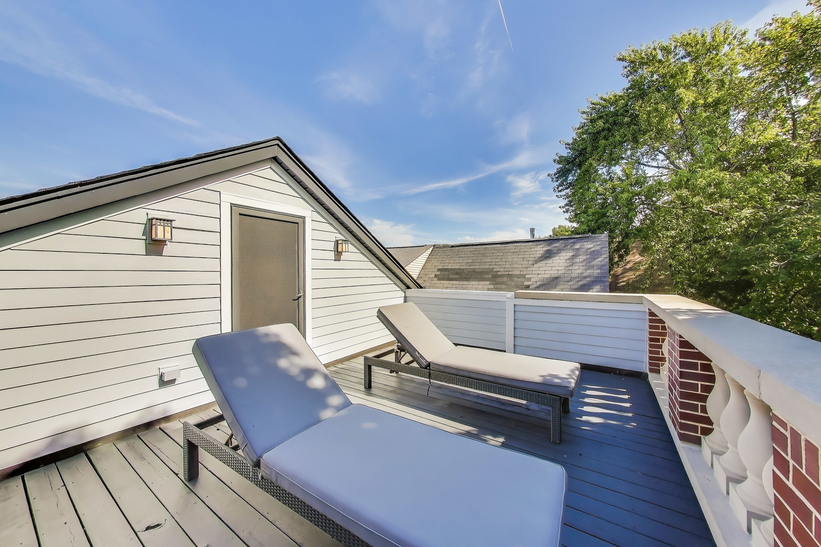 2118 West Melrose Street Chicago IL 60618