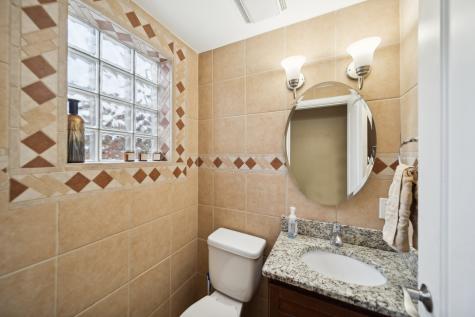 8918 South Francisco Avenue Evergreen Park IL 60805