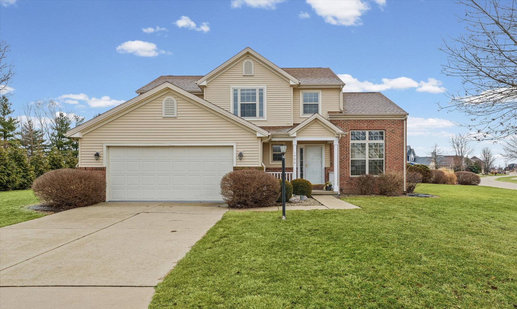 1906 South Venturi Court Urbana IL 61802