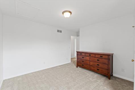 1906 South Venturi Court Urbana IL 61802
