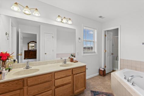 1906 South Venturi Court Urbana IL 61802