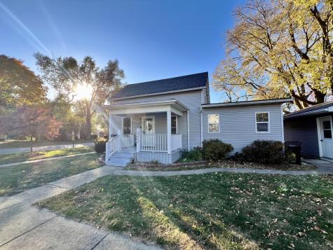 352 South Vermillion Street Paxton IL 60957