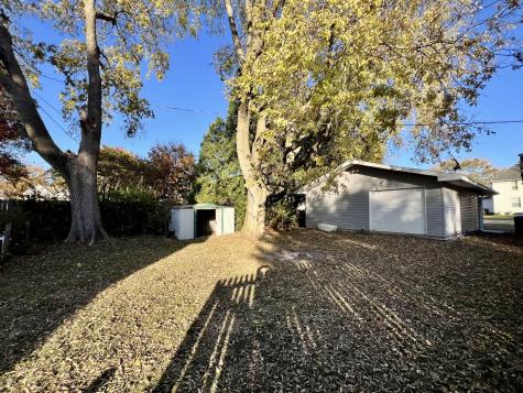 352 South Vermillion Street Paxton IL 60957