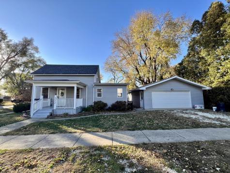 352 South Vermillion Street Paxton IL 60957