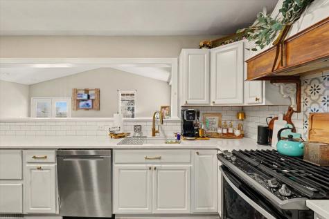 1202 Peters Drive St. Joseph IL 61873