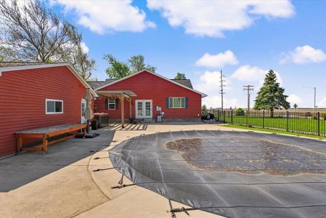 1202 Peters Drive St. Joseph IL 61873
