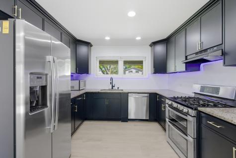 1117 East Kitson Drive Palatine IL 60074