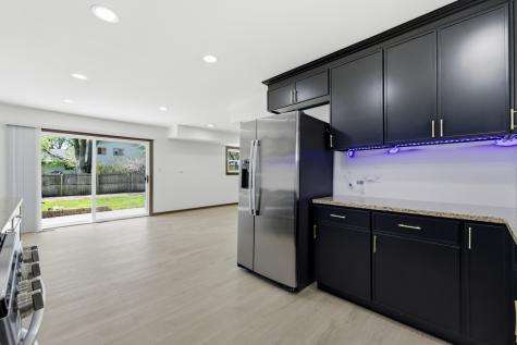 1117 East Kitson Drive Palatine IL 60074