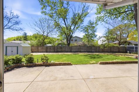 1117 East Kitson Drive Palatine IL 60074