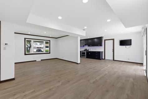 1117 East Kitson Drive Palatine IL 60074