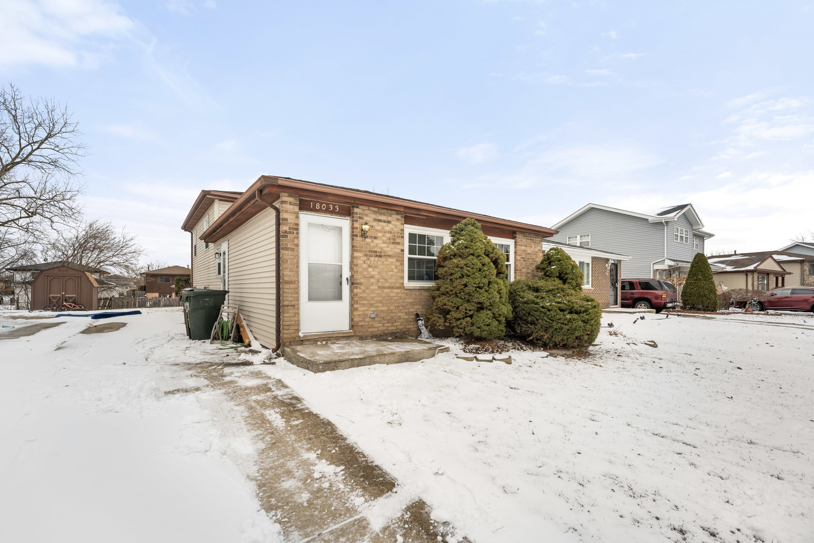 18033 Idlewild Drive Country Club Hills IL 60478