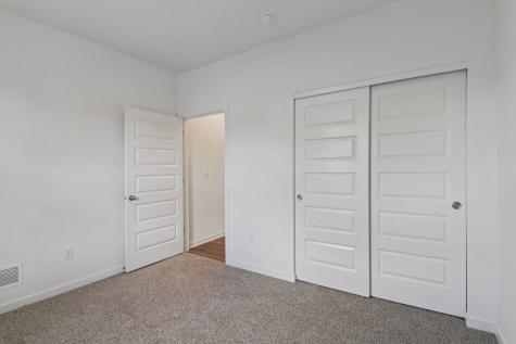 1055 Williamsburg Street Pingree Grove IL 60140