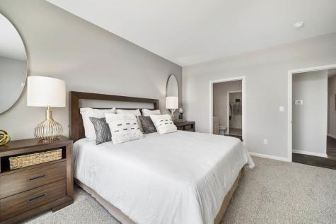 1055 Williamsburg Street Pingree Grove IL 60140