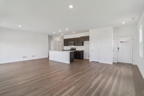 1055 Williamsburg Street Pingree Grove IL 60140