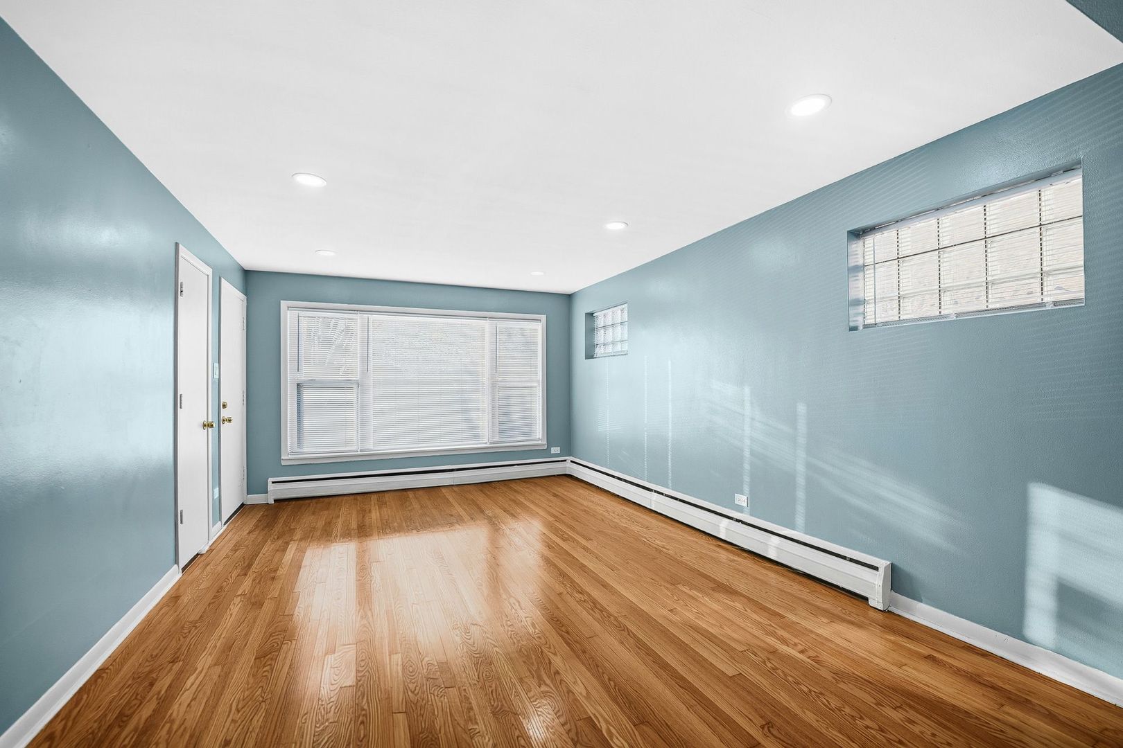 9209 South State Street Chicago IL 60619