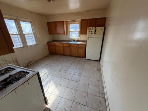 15725 Loomis Avenue Harvey IL 60426