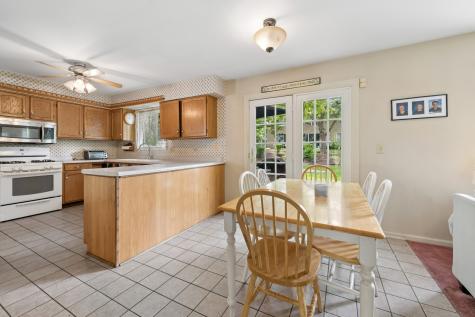 417 Taubert Avenue Batavia IL 60510