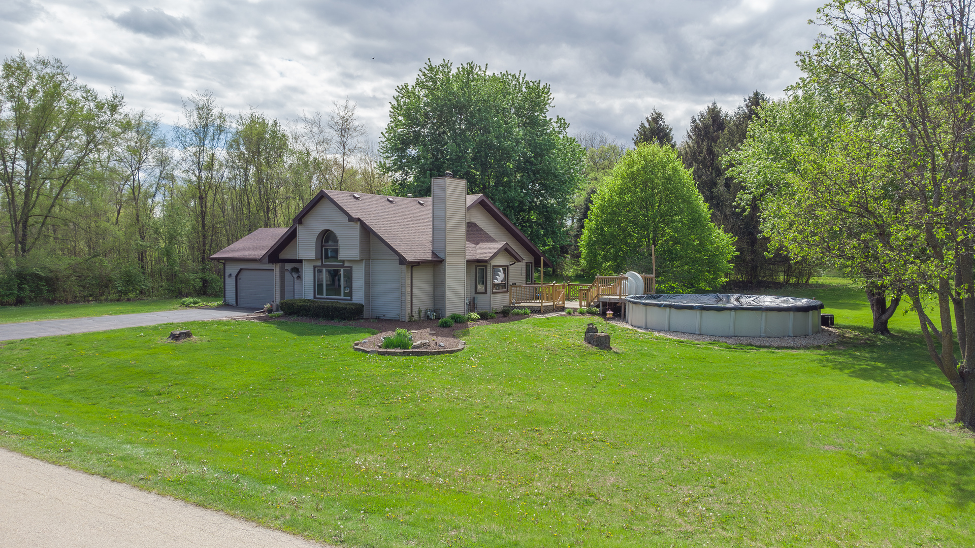 4973 East Lawnside Drive Byron IL 61010