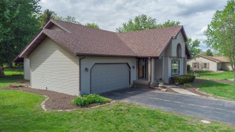 4973 East Lawnside Drive Byron IL 61010