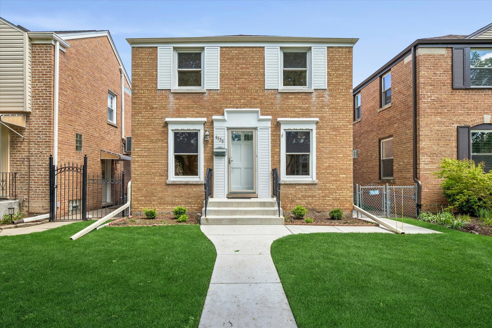 4135 North Pontiac Avenue Chicago IL 60634