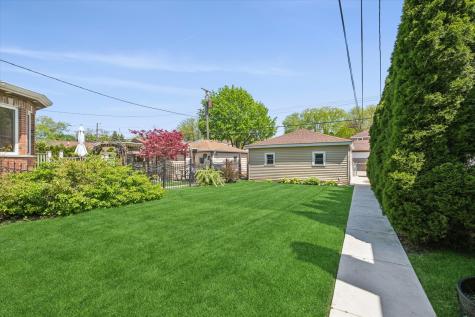 4135 North Pontiac Avenue Chicago IL 60634