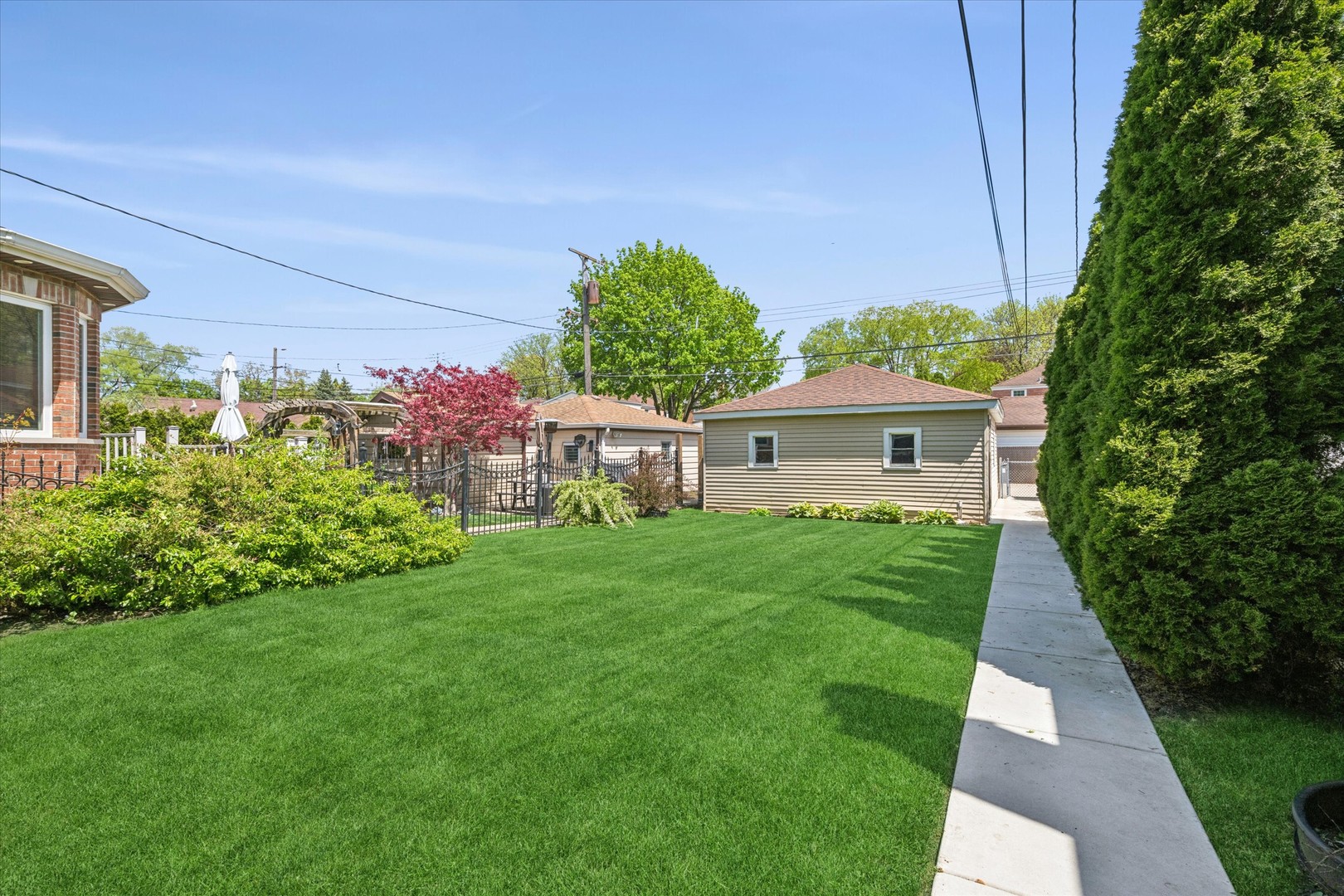 4135 North Pontiac Avenue Chicago IL 60634