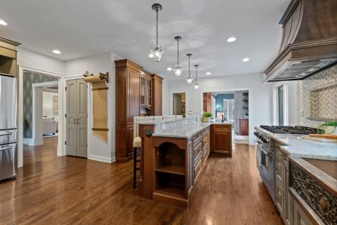 135 West Lake Street Barrington IL 60010