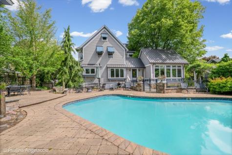 135 West Lake Street Barrington IL 60010