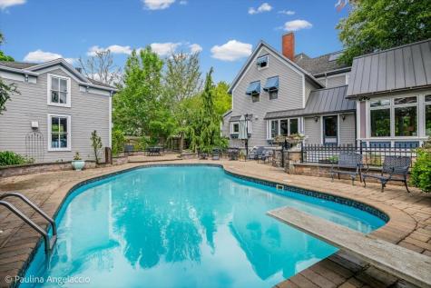 135 West Lake Street Barrington IL 60010