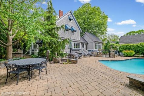 135 West Lake Street Barrington IL 60010