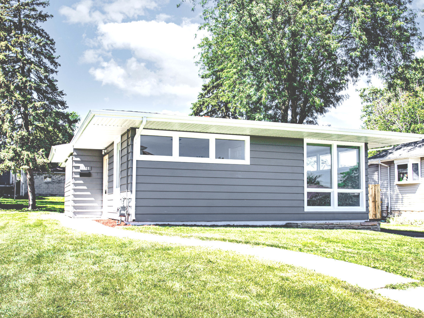 1911 North Hickory Street Crest Hill IL 60403