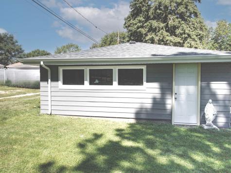 1911 North Hickory Street Crest Hill IL 60403