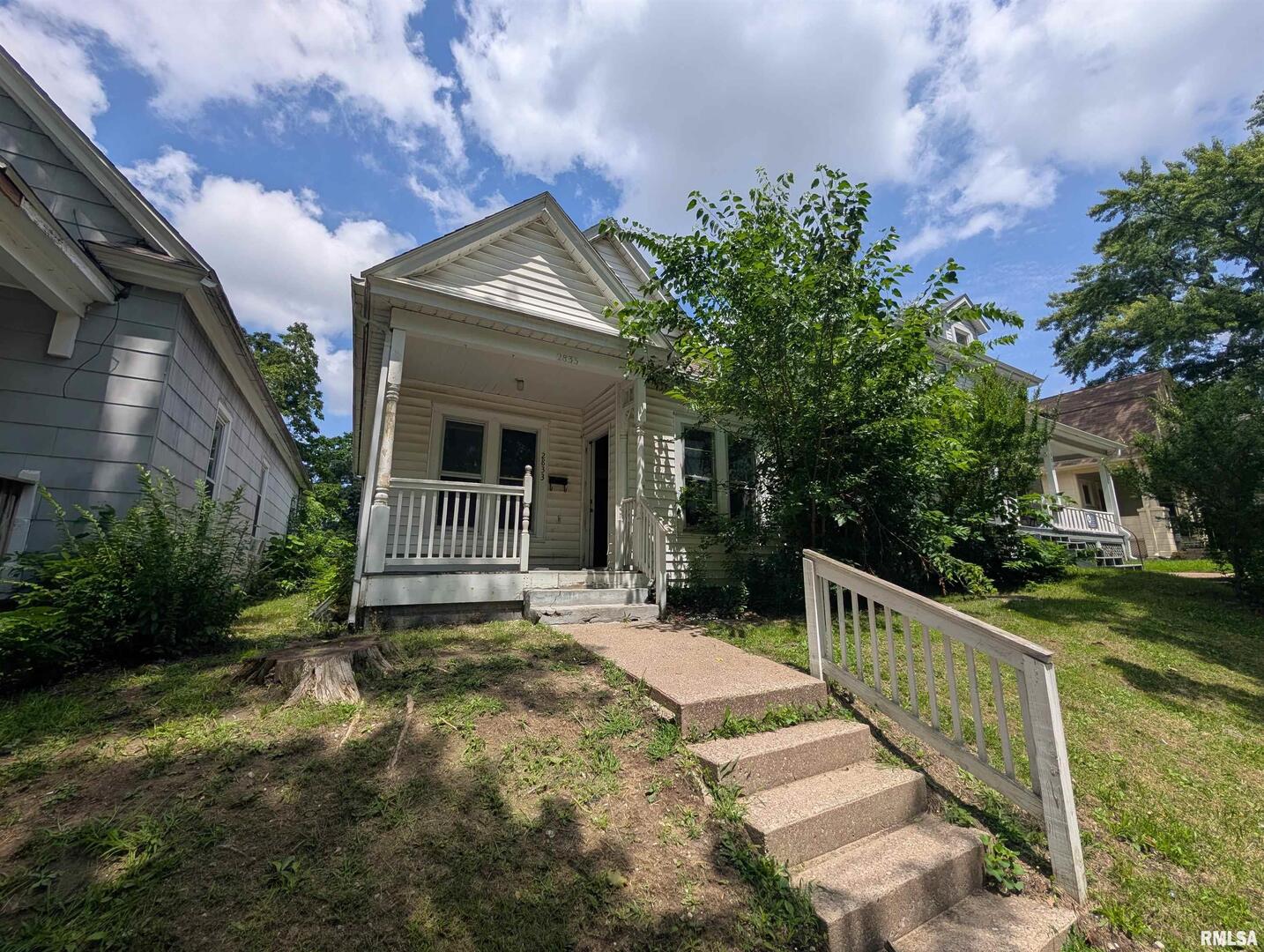 2833 8TH Avenue Rock Island IL 61201