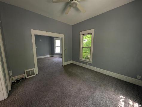 2833 8TH Avenue Rock Island IL 61201