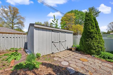 4 Greenfield Court Savoy IL 61874
