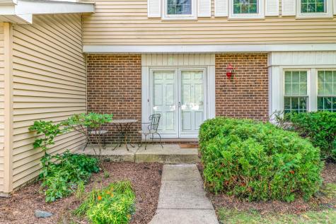 505 Fairlawn Avenue Libertyville IL 60048