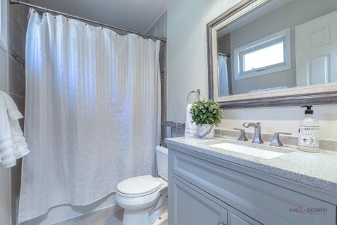 505 Fairlawn Avenue Libertyville IL 60048