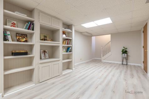 505 Fairlawn Avenue Libertyville IL 60048