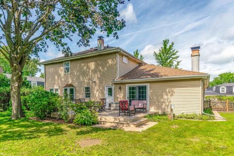 505 Fairlawn Avenue Libertyville IL 60048