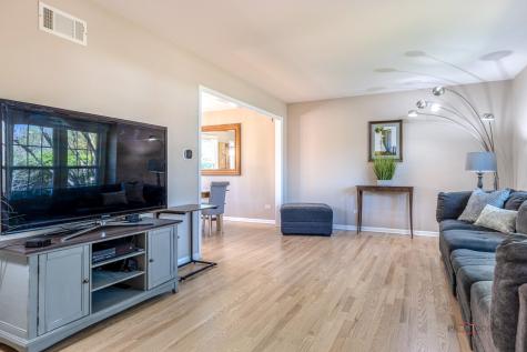 505 Fairlawn Avenue Libertyville IL 60048