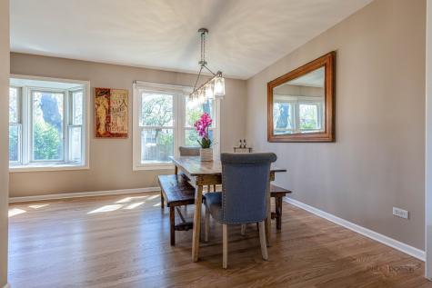 505 Fairlawn Avenue Libertyville IL 60048