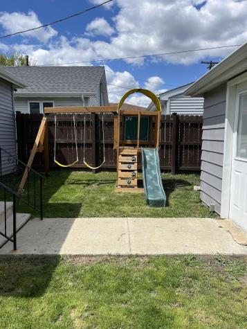 111 East 34th Street Steger IL 60475