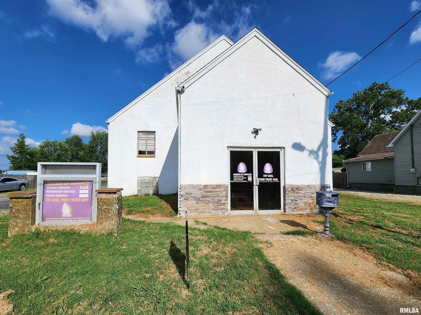 409 South Hill Street Marion IL 62959-2746