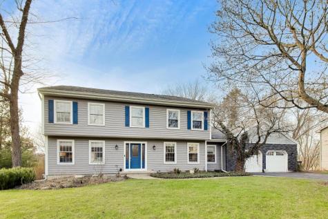 924 Glen Oak Drive Sleepy Hollow IL 60118