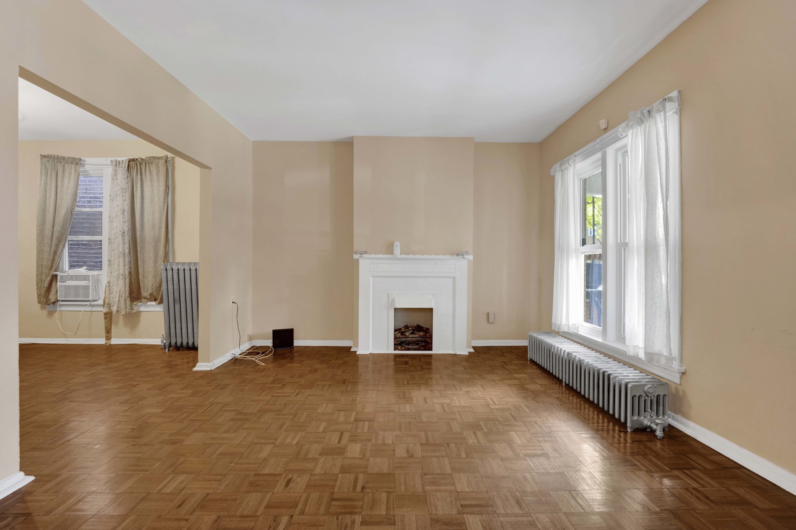 2719 North Richmond Street Chicago IL 60647